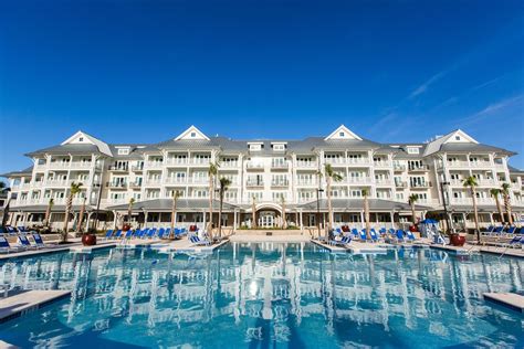 Charleston harbor resort and marina - Now $289 (Was $̶3̶8̶1̶) on Tripadvisor: The Beach Club at Charleston Harbor Resort & Marina, Mount Pleasant. See 817 traveler reviews, 440 candid photos, and great deals for The Beach Club at Charleston Harbor Resort & Marina, ranked #13 of 32 hotels in Mount Pleasant and rated 4 of 5 at Tripadvisor. 
